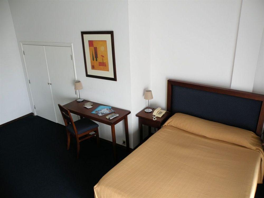 מונטווידאו Hotel Lancaster מראה חיצוני תמונה