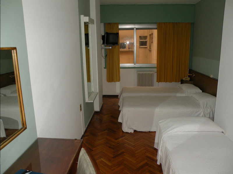 מונטווידאו Hotel Lancaster מראה חיצוני תמונה