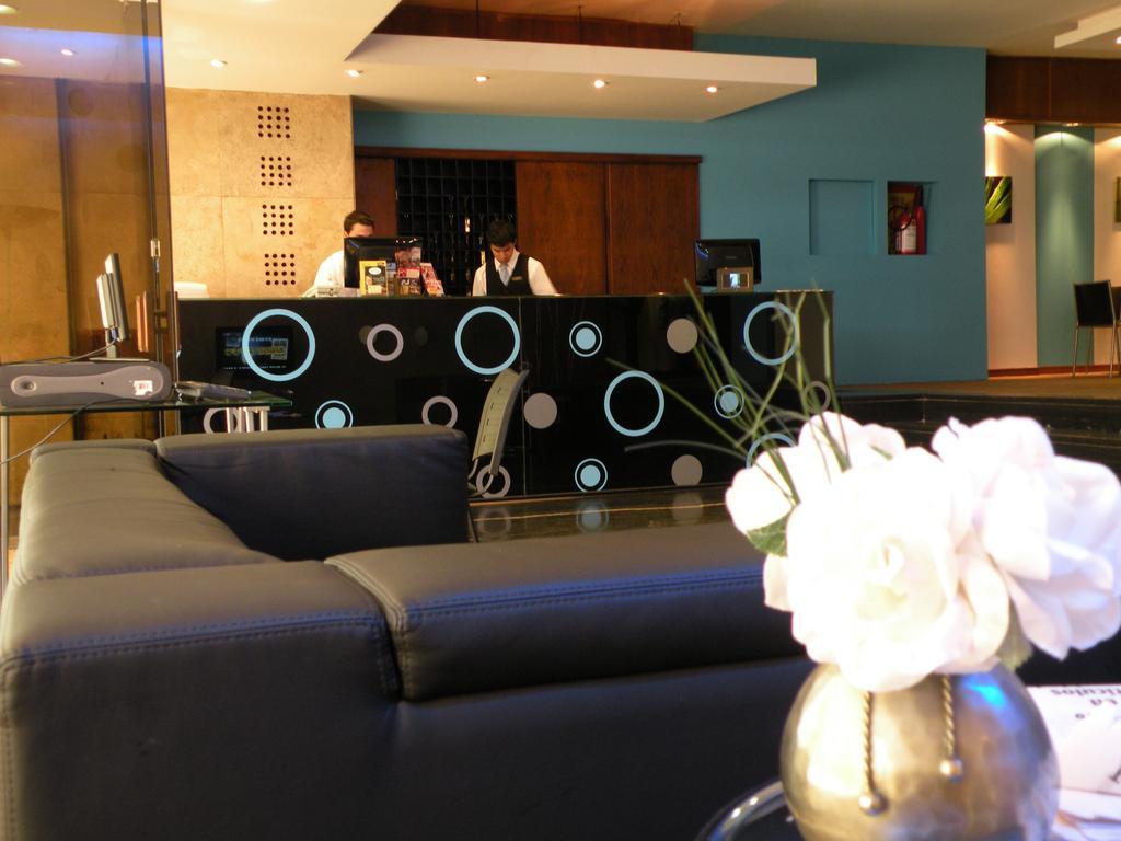 מונטווידאו Hotel Lancaster מראה חיצוני תמונה